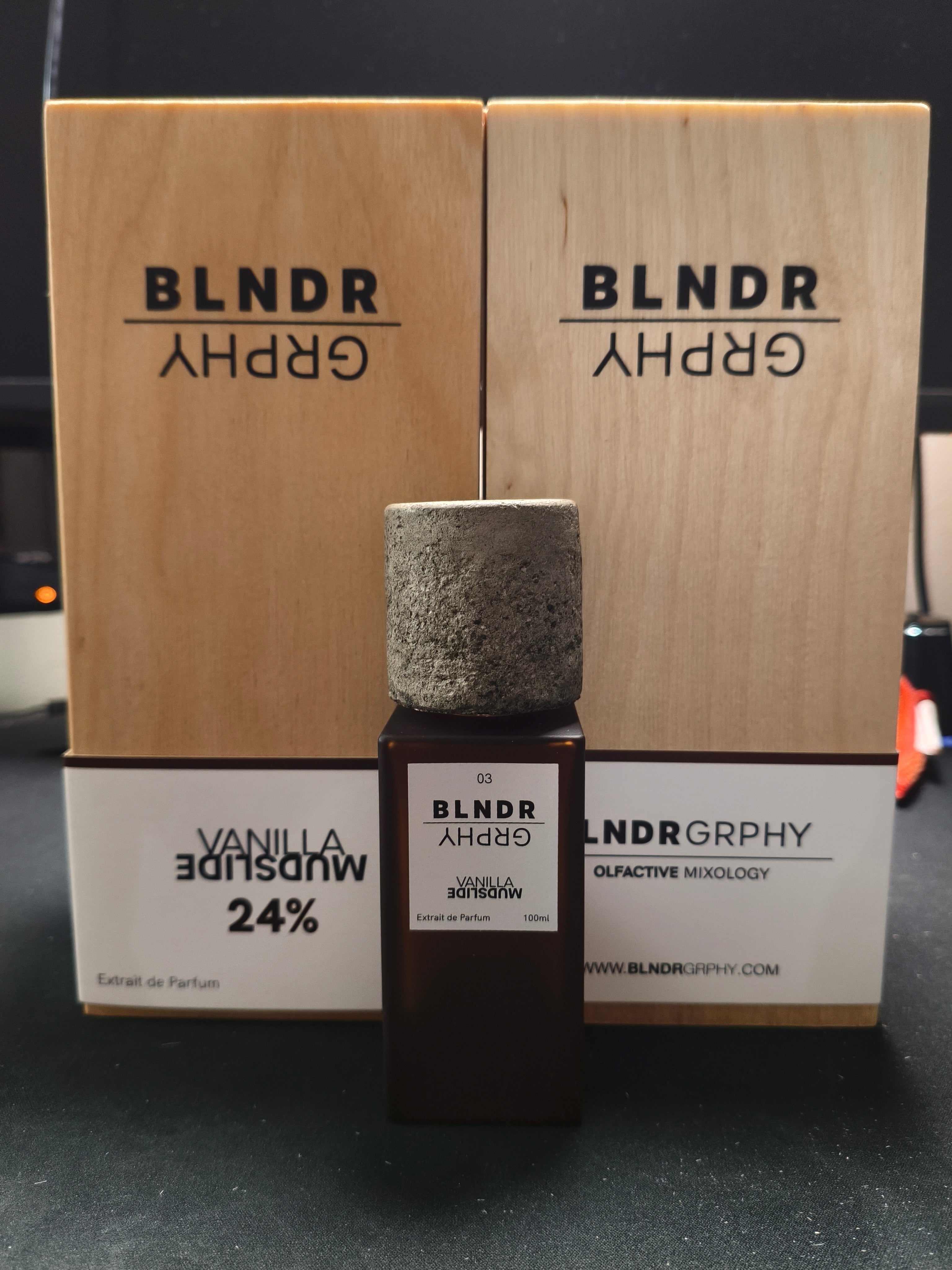 VANILLA MUDSLIDE BLNDR Grphy | 2ML / 5ML / 10ML | Samples | Travel Size