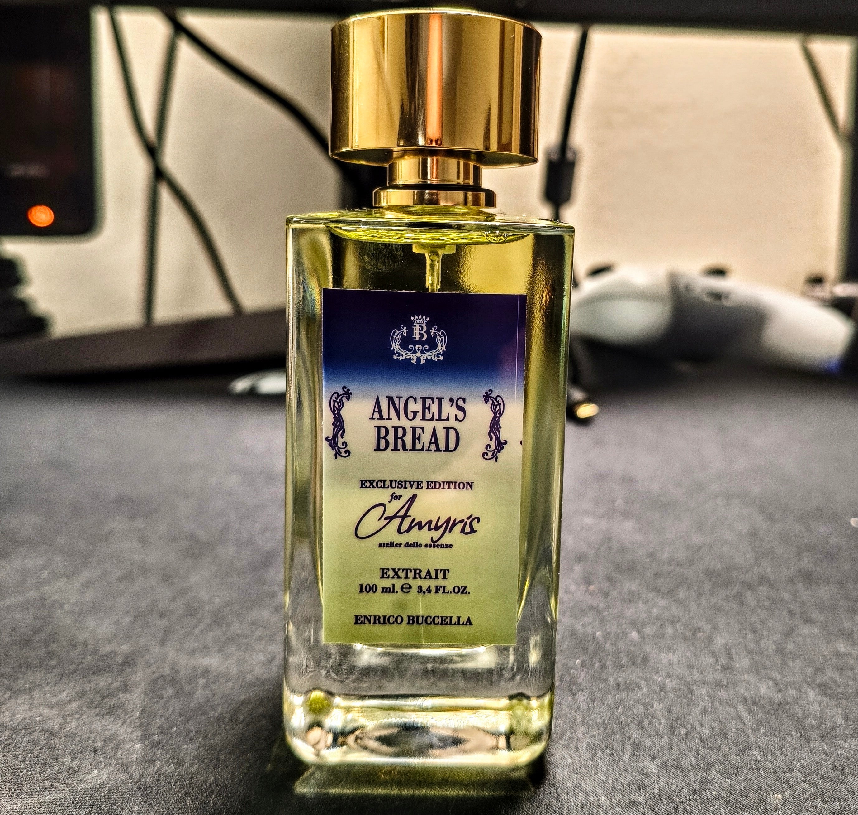 Angel's Bread Cerchi Nell’Acqua | 2ML / 5ML / 10ML | Samples